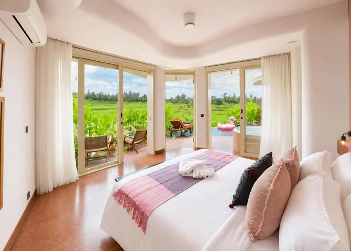 Villa Merah Merah By Fays Hospitality *